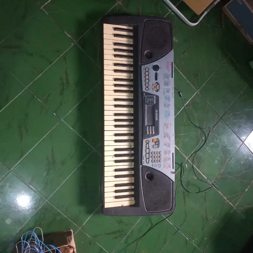 Yamaha PSR 175 minus tuts