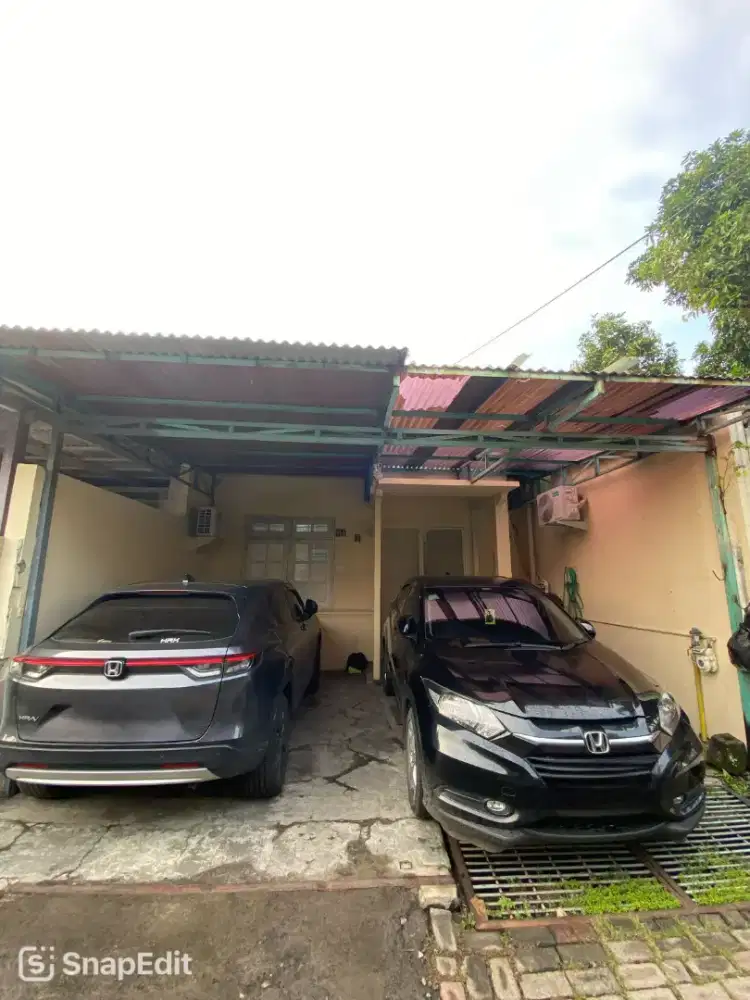 Dijual cepat rumah wisma medokan tengah