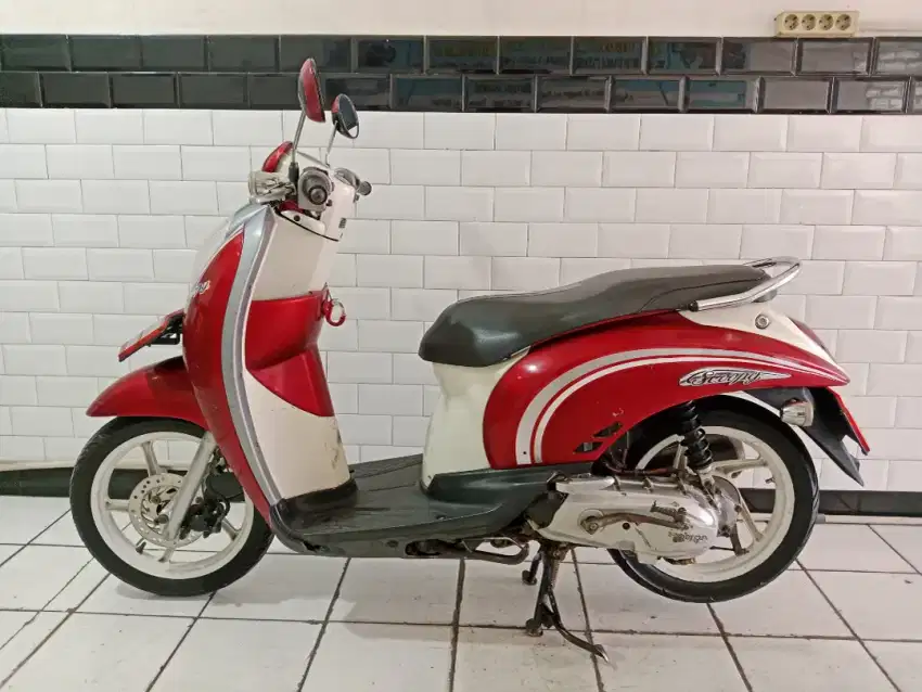 Scoopy karbu tahun 2012 lengkap mesin halus