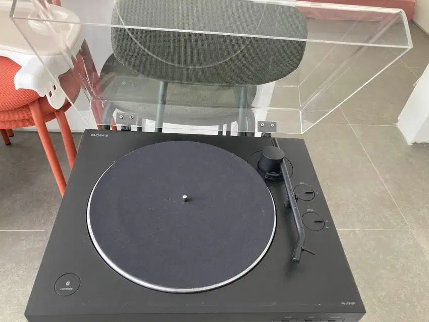 SONY PS-LX310BT Turntable with Bluetooth connectivity