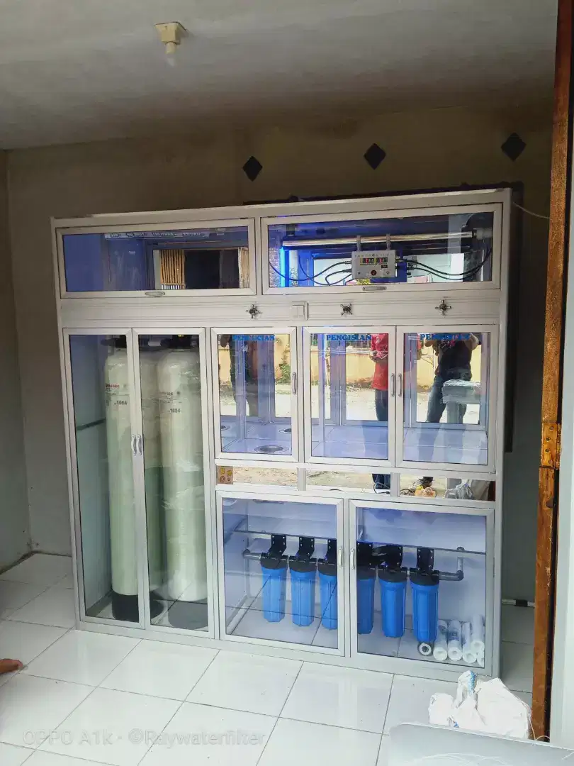 Depot air minum isi ulang