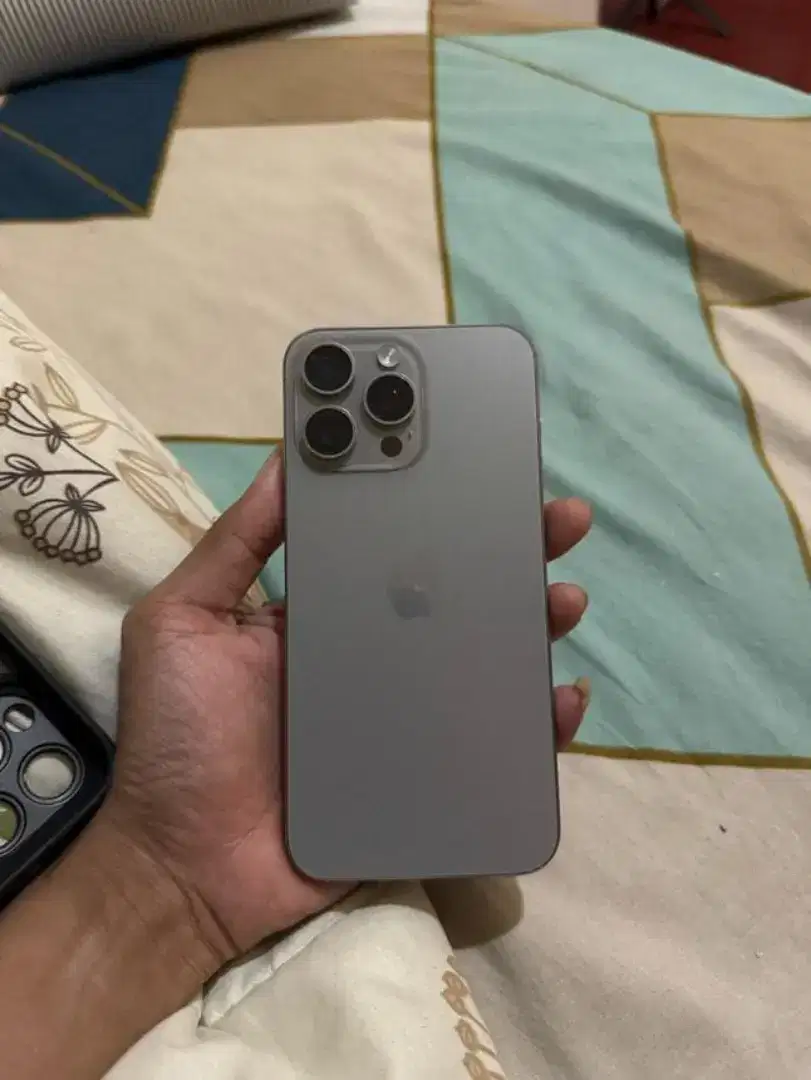 Di cari CPT iPhone 16 15 pro max iBox smua tipe
