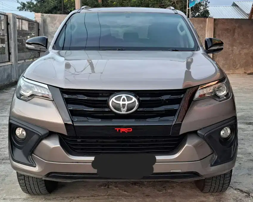 VRZ 2.4 TRD Sportivo AT Diesel 2017