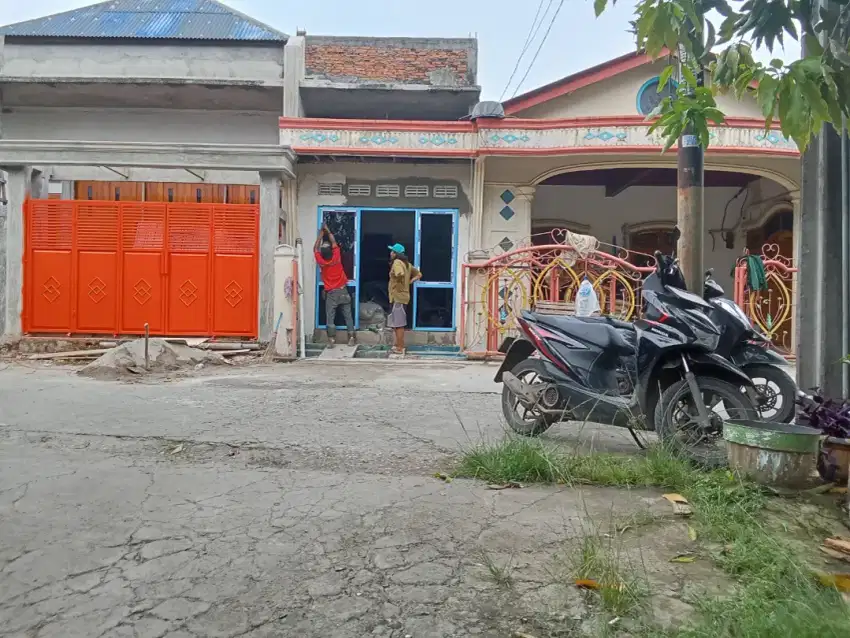 Pagar besi hollow dan kusen almunium