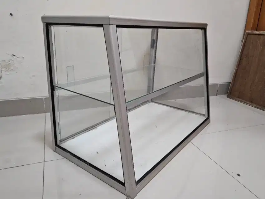 Jual Etalase Kaca Alumunium Kecil