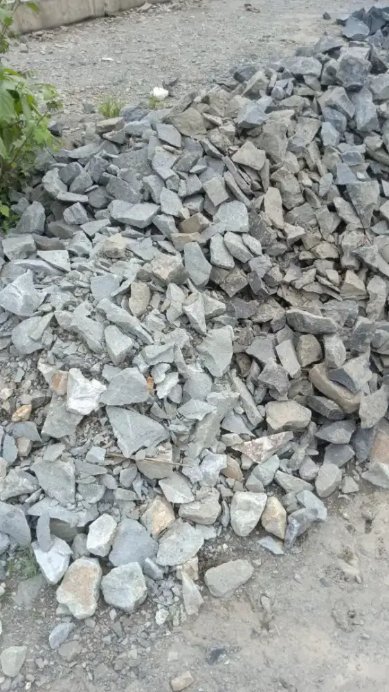 Batu belah kali pasir cor bangka pasang basecourse limestone