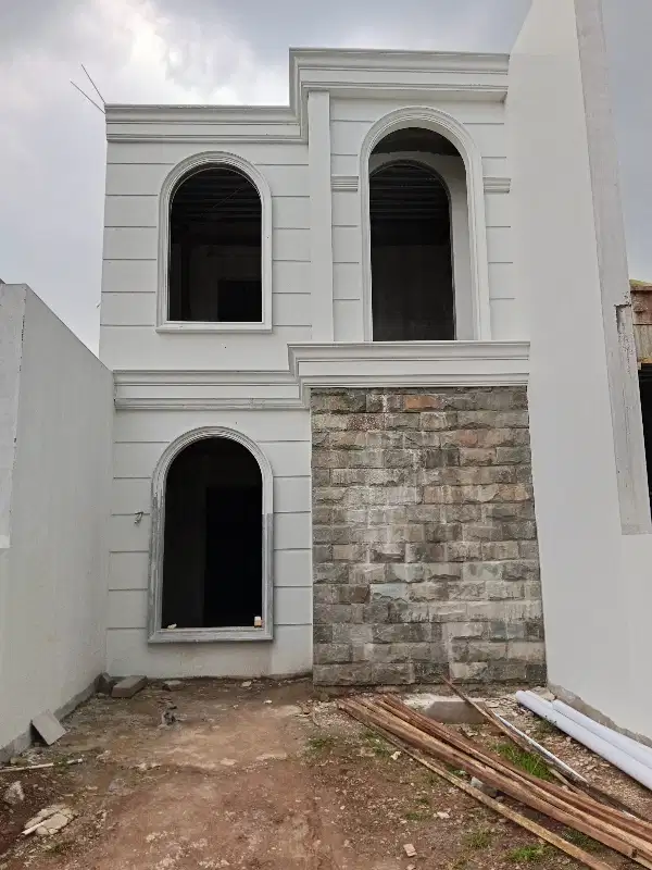 Rumah Mewah Model Eropa Di Cimanggis Dkt Cibubur