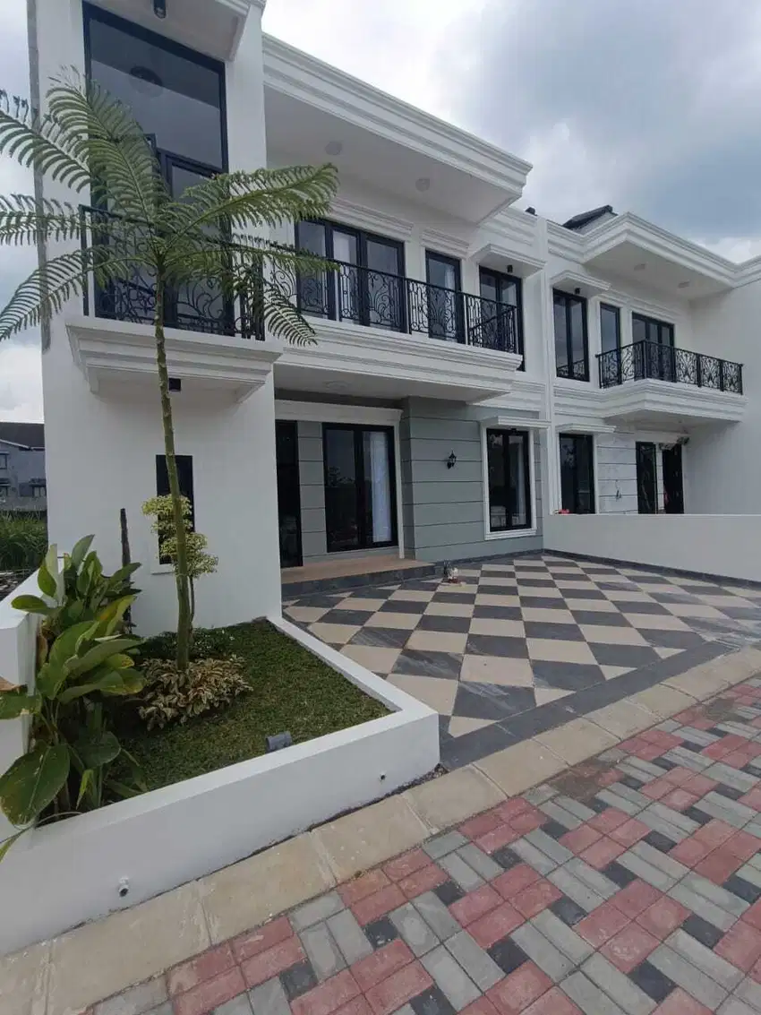 RUMAH MEWAH 2 LANTAI DALAM CLUSTER EKLUSIF DI PENDOWOHARJO SLEMAN