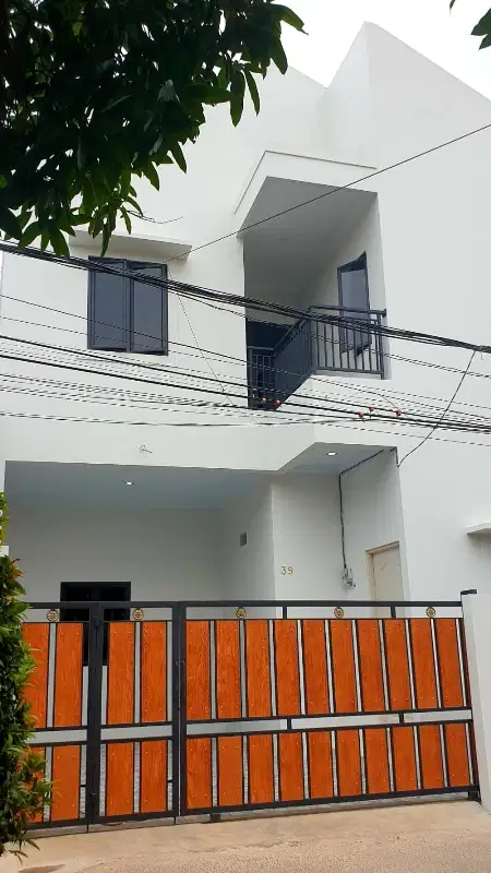 Rumah Baru Dalam Cluster 2 unit DiPasar Rebo Jakarta Timur