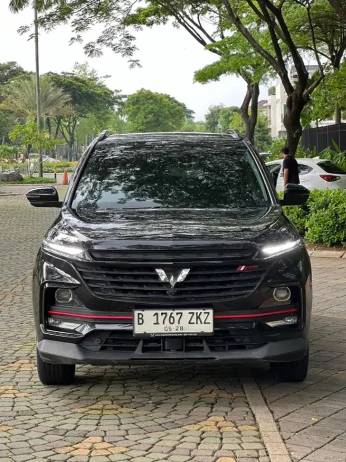 LOW KM 24rb!!! Wuling Almaz RS Pro 1.5 Turbo AT 2022 - Hitam