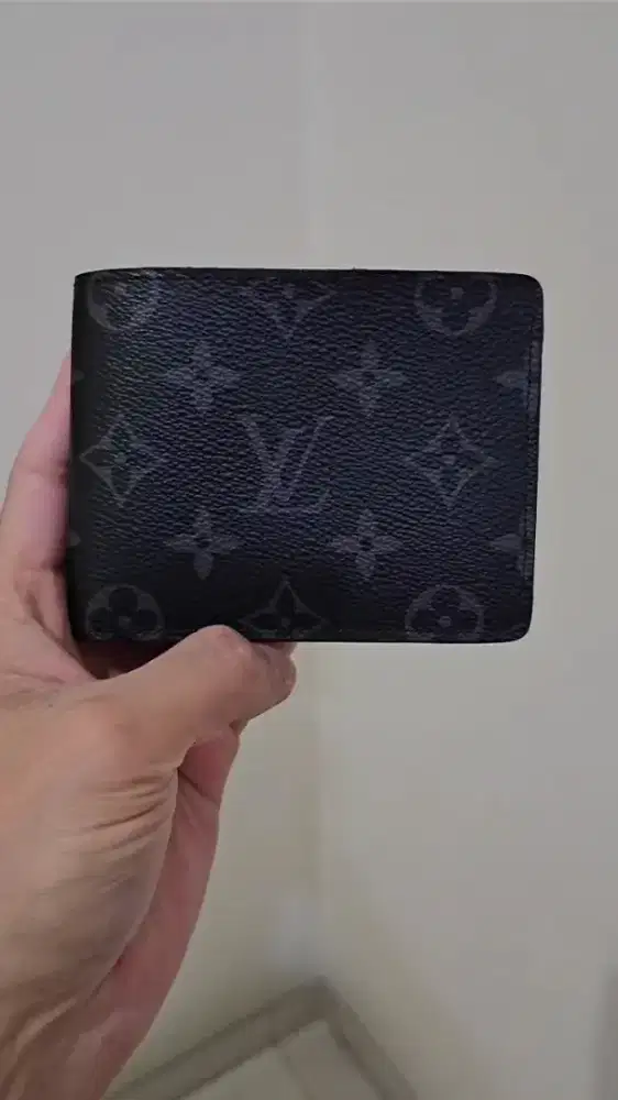 Louis Vuitton Monogram Bifold Wallet M61695