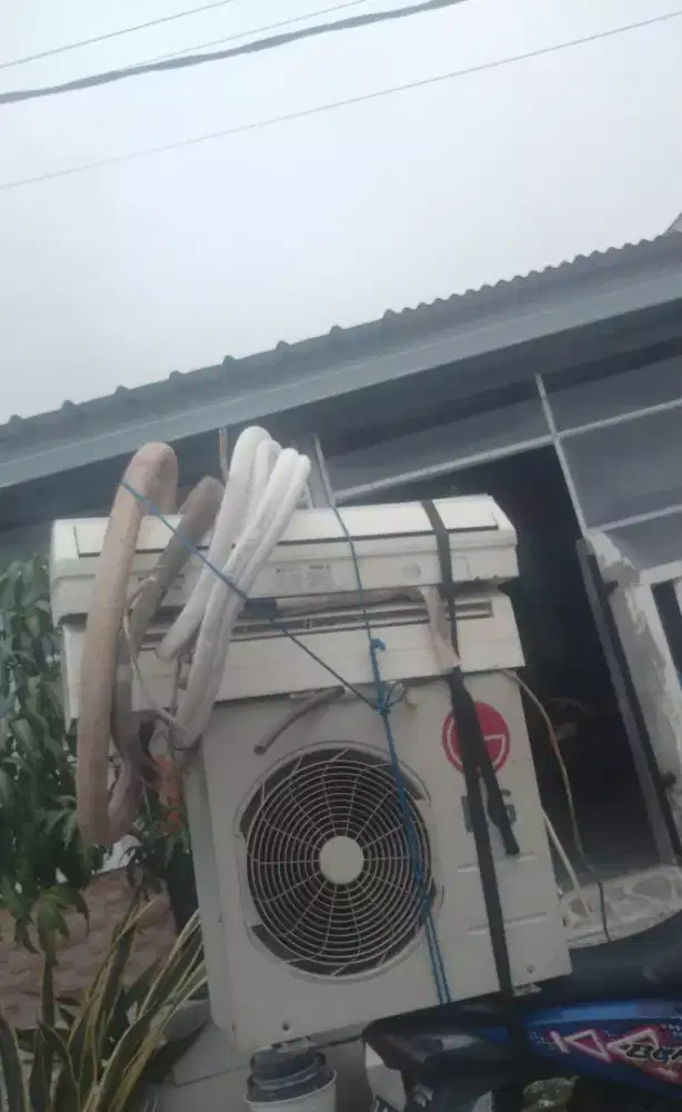 MENERIMA AC BEKAS SEGALA KONDISI