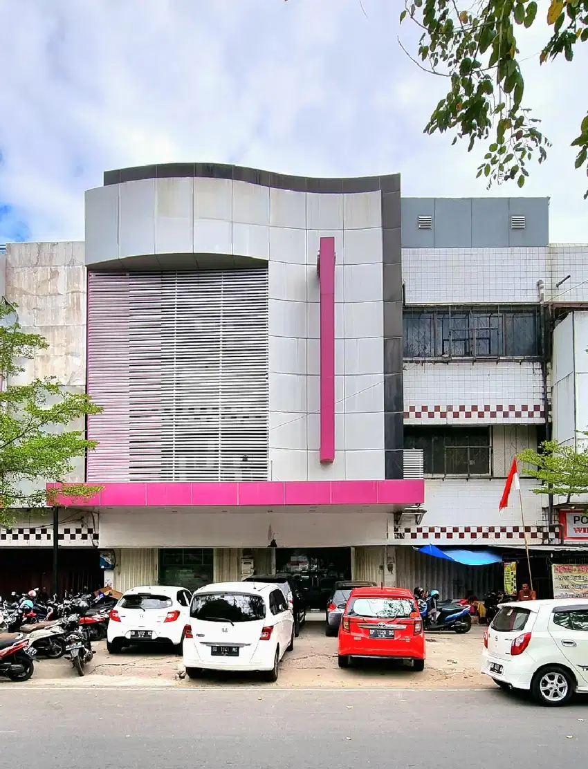 Dijual 3 petak ruko gandeng di kawasan panakkukang makassar