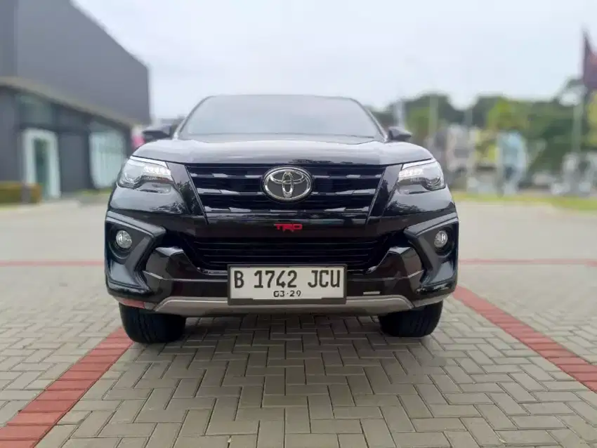 Fortuner 2.4 VRZ TRD at 2019
