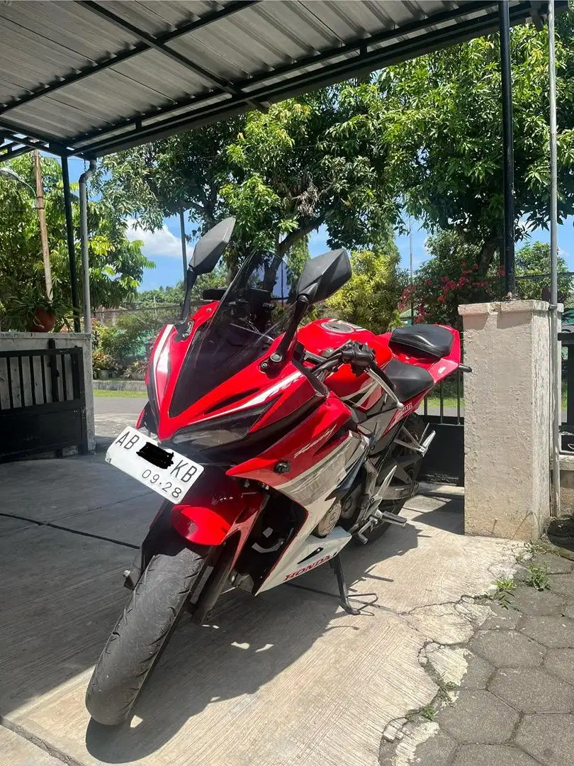 CBR 150R 2018 PLAT AB