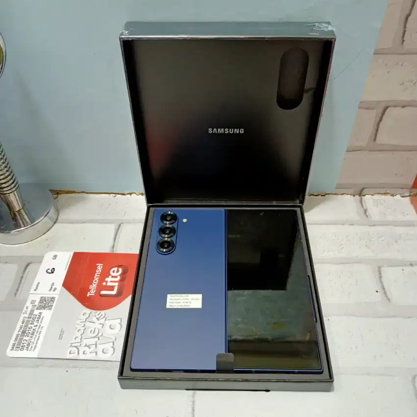 Samsung Galaxy Z Fold 6 12-256gb Open Box / Baru grs resmi sein 1 thn