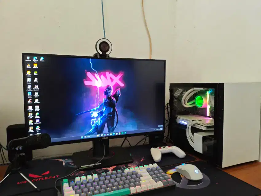 Harga nego !!! Pc Gaming konten creator streamer fullset garansi on