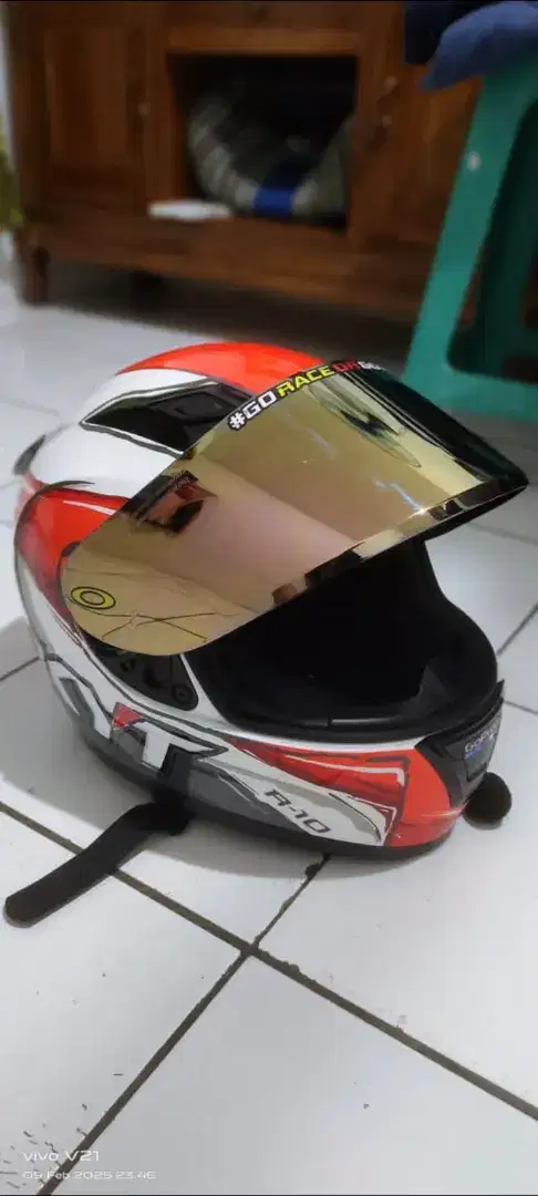 HELM KYT R10 SERIES