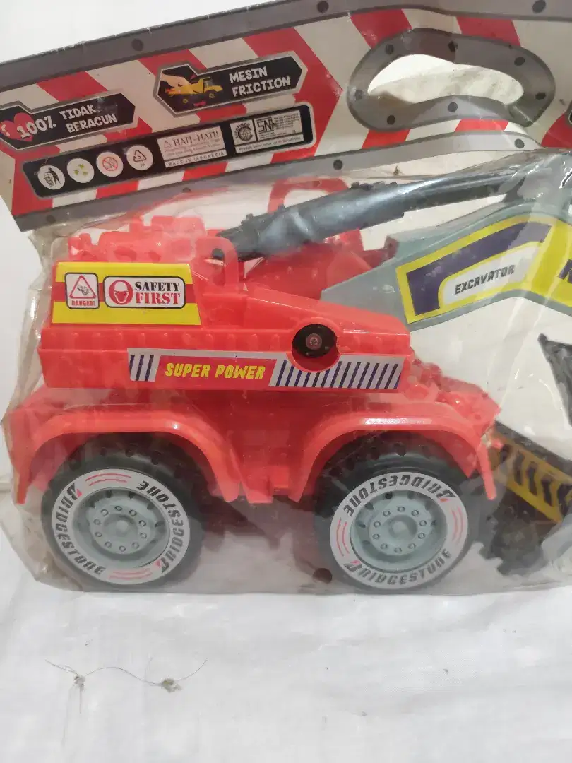 Mainan anak Eksavator beko truk besar