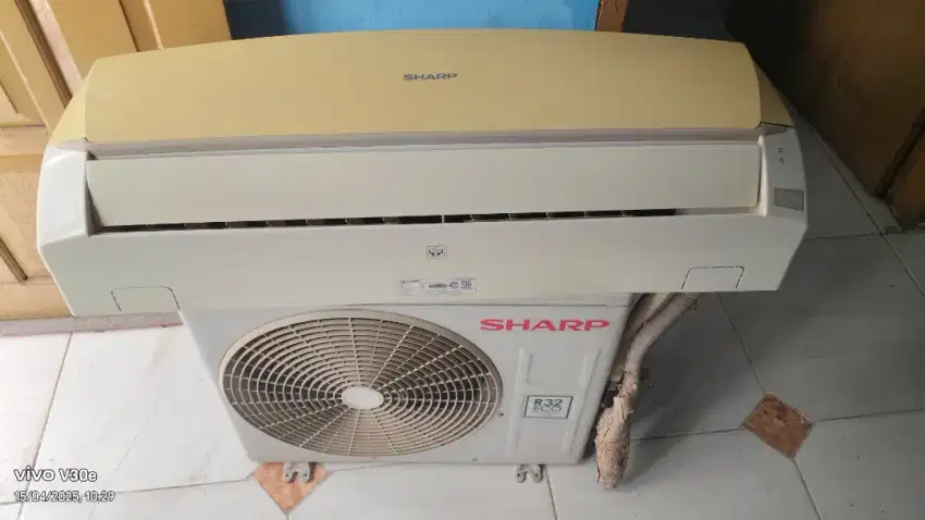 Ac merek Sharp 1/2pk m