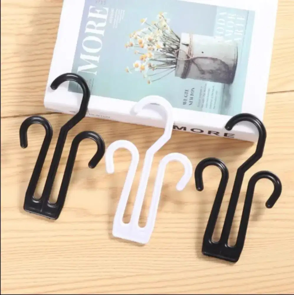 Hanger Slop Sandal/Gantungan Slop Harga Perlusin