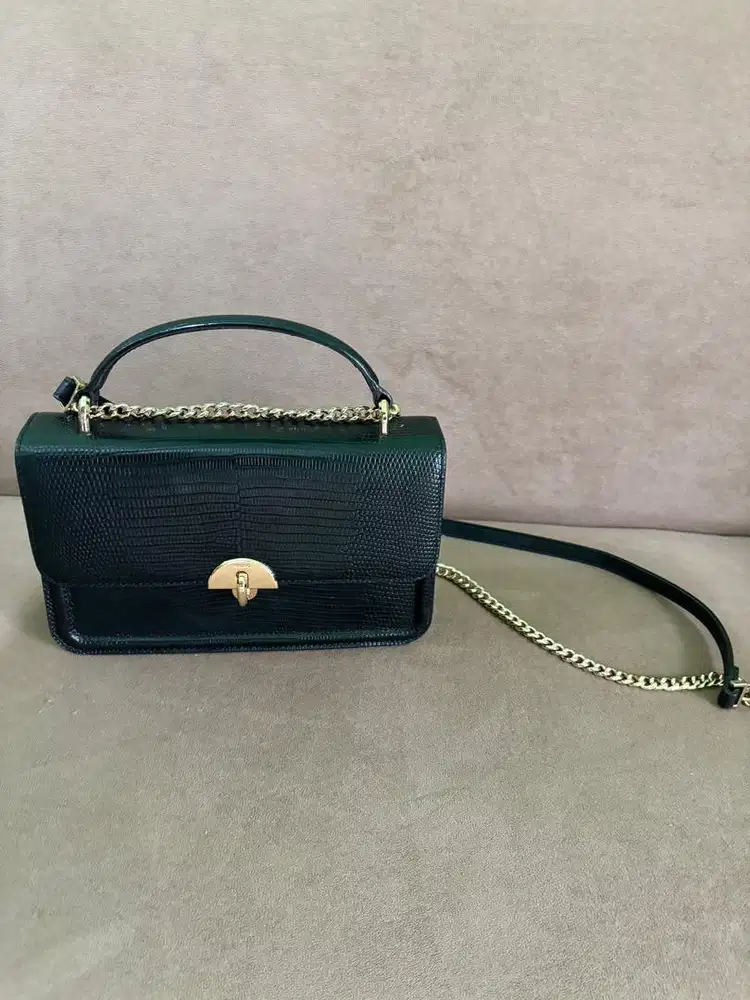 Tas Pedro Embossed Leather Shoulder Bag