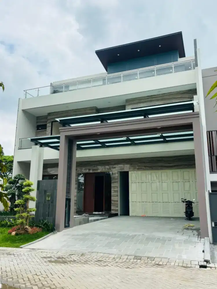 Rumah baru Citraland area golf BGI mewah minimalis