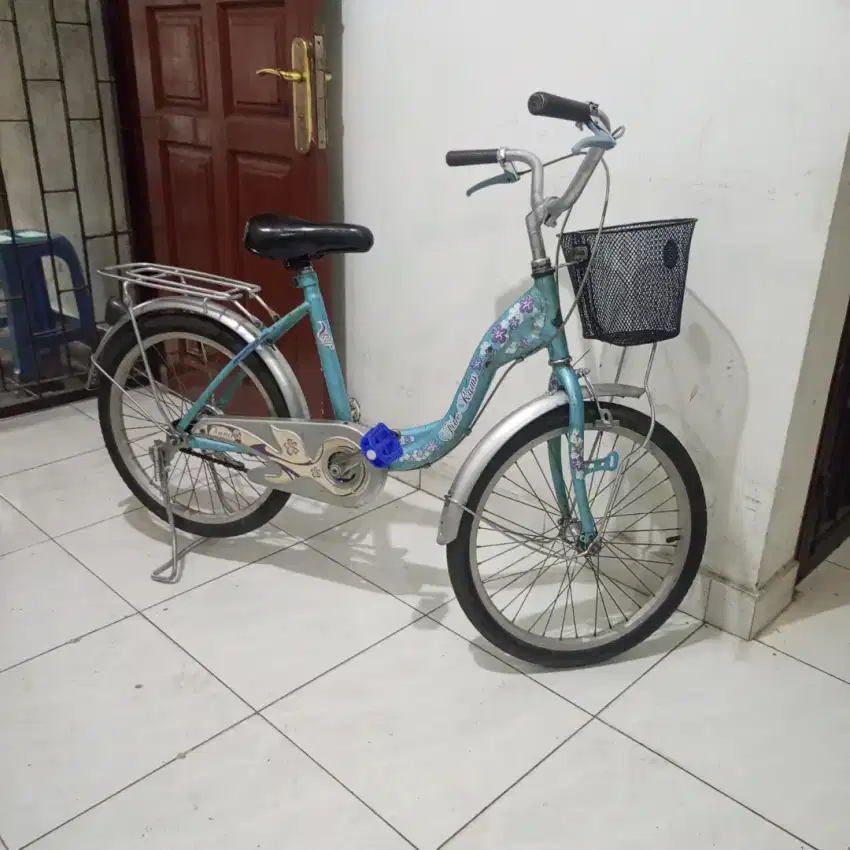 Sepeda remaja merk win cycle