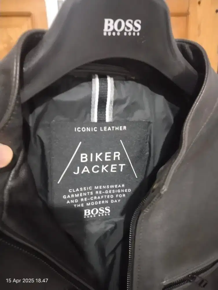 Jaket kulit Sultan (Hugo Boss Original)