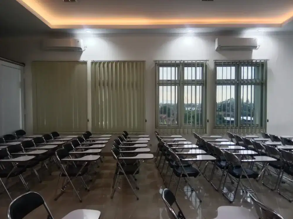 Vertical Blinds/jendela kantor