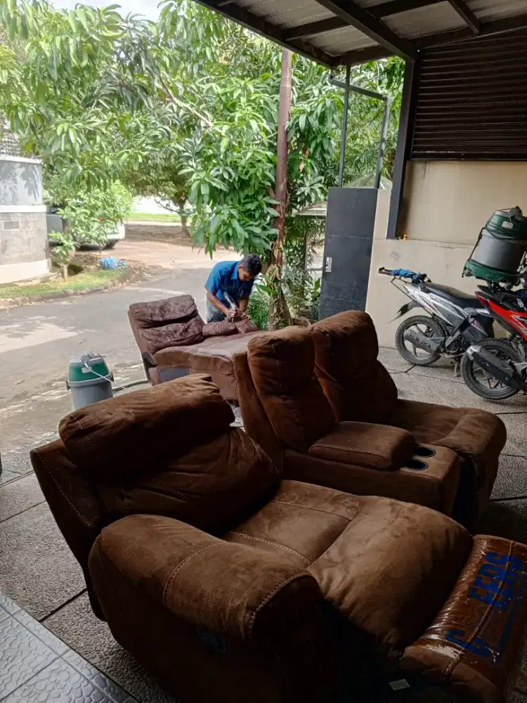 Jasa cuci kasur springbed sofa karpet jok mobil dll