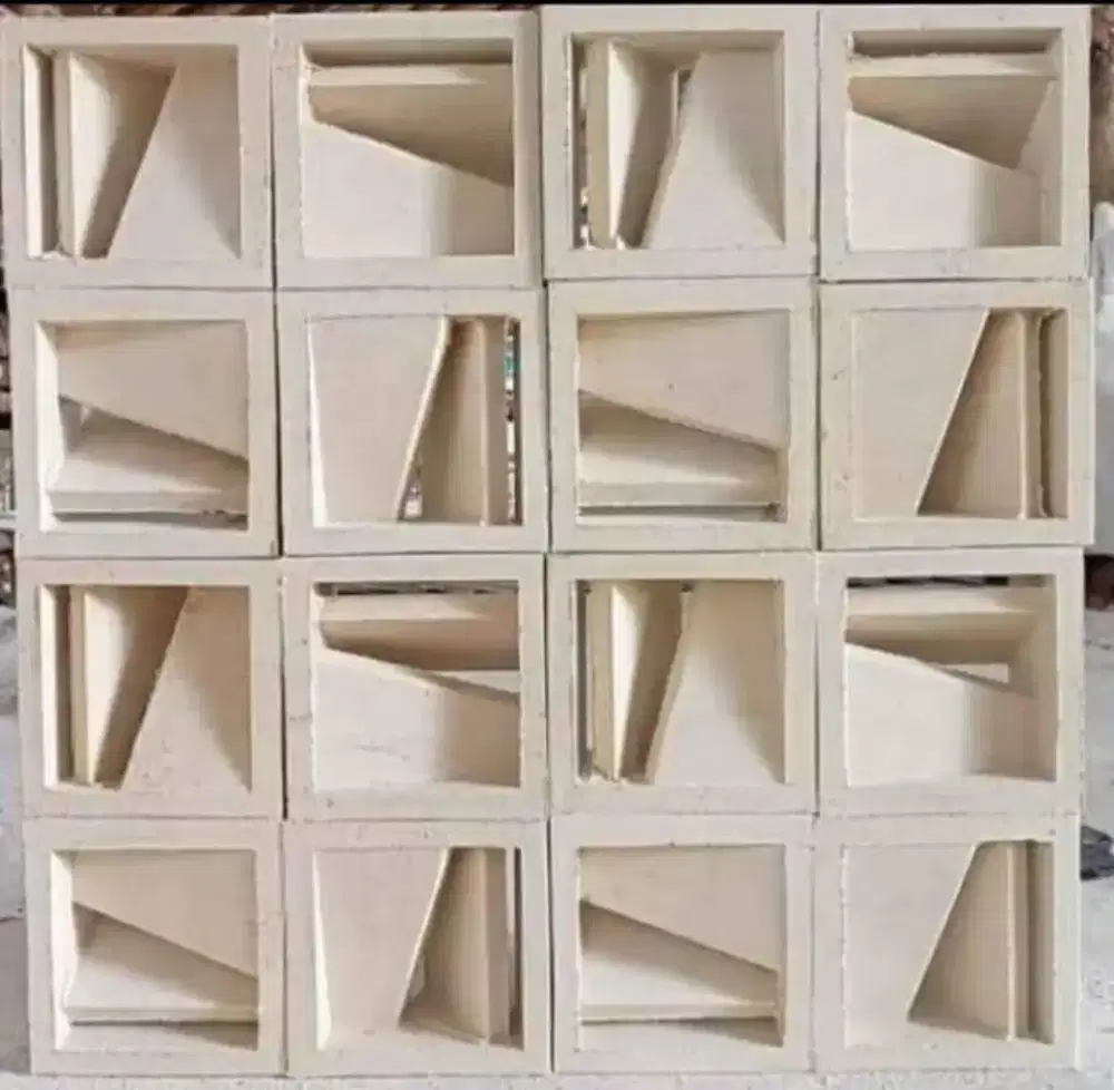 Roster beton minimalis