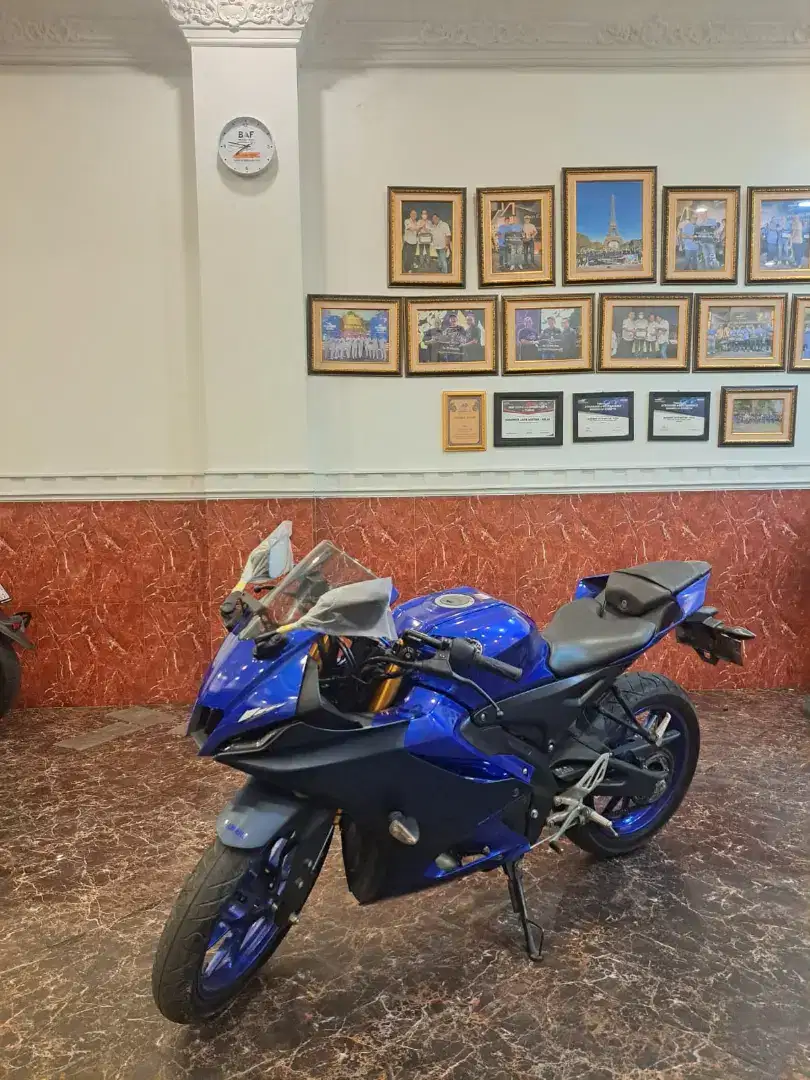 DP 1JT SYARAT KTP&KK • YAMAHA R15 V4 2022 LIKE NEW GARANSI 1TH