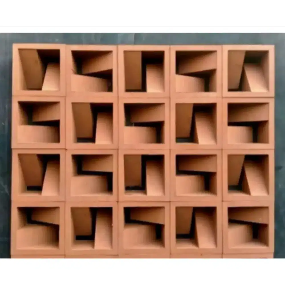 Roster beton anti tampias