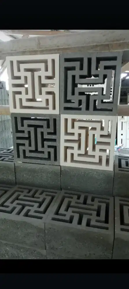 Roster beton minimalis