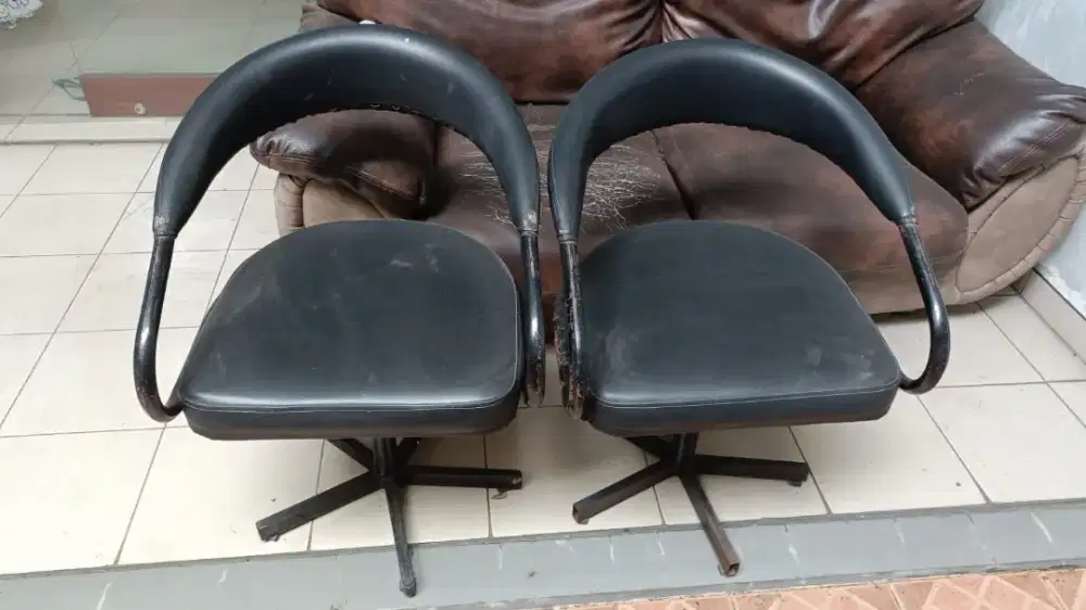 Kursi bekas masih bagus