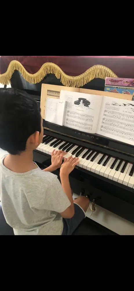 Les Piano / Guru les piano