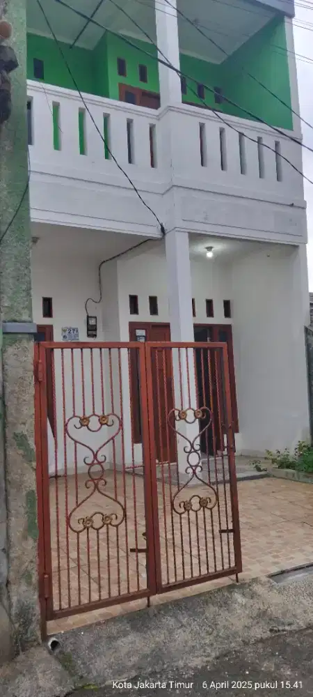 Disewakan rumah 2 lantai 35 JT/ tahun