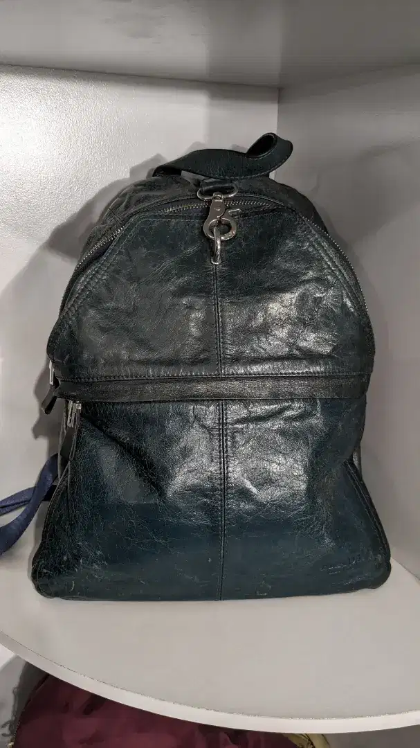 Tas Ransel Prada Langka
