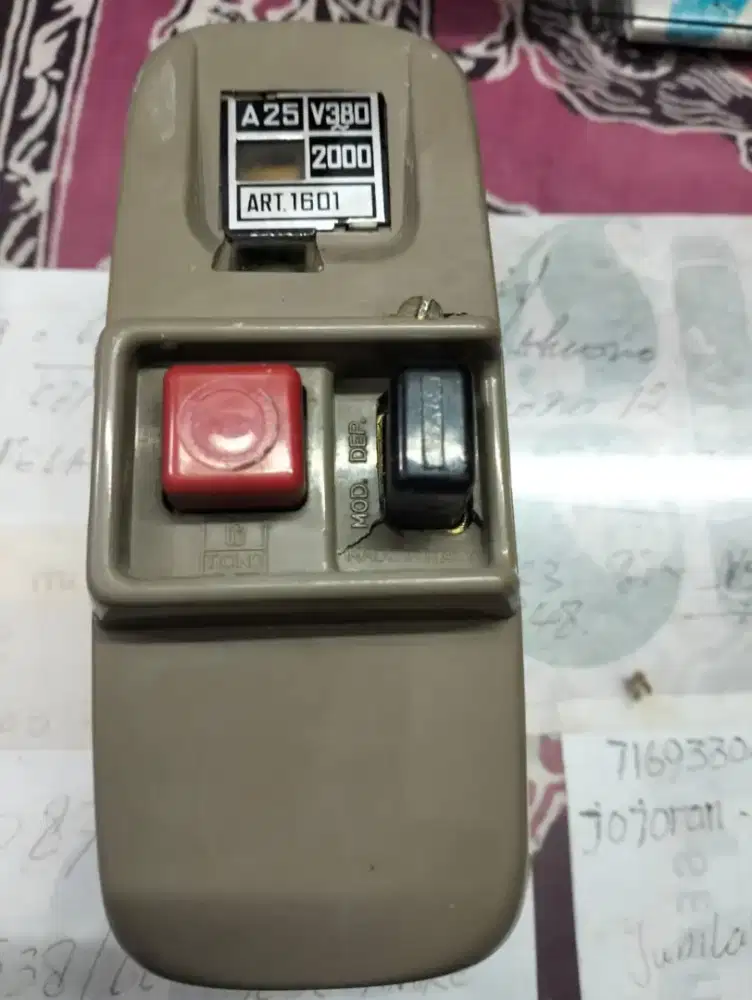 power saklar on off ac