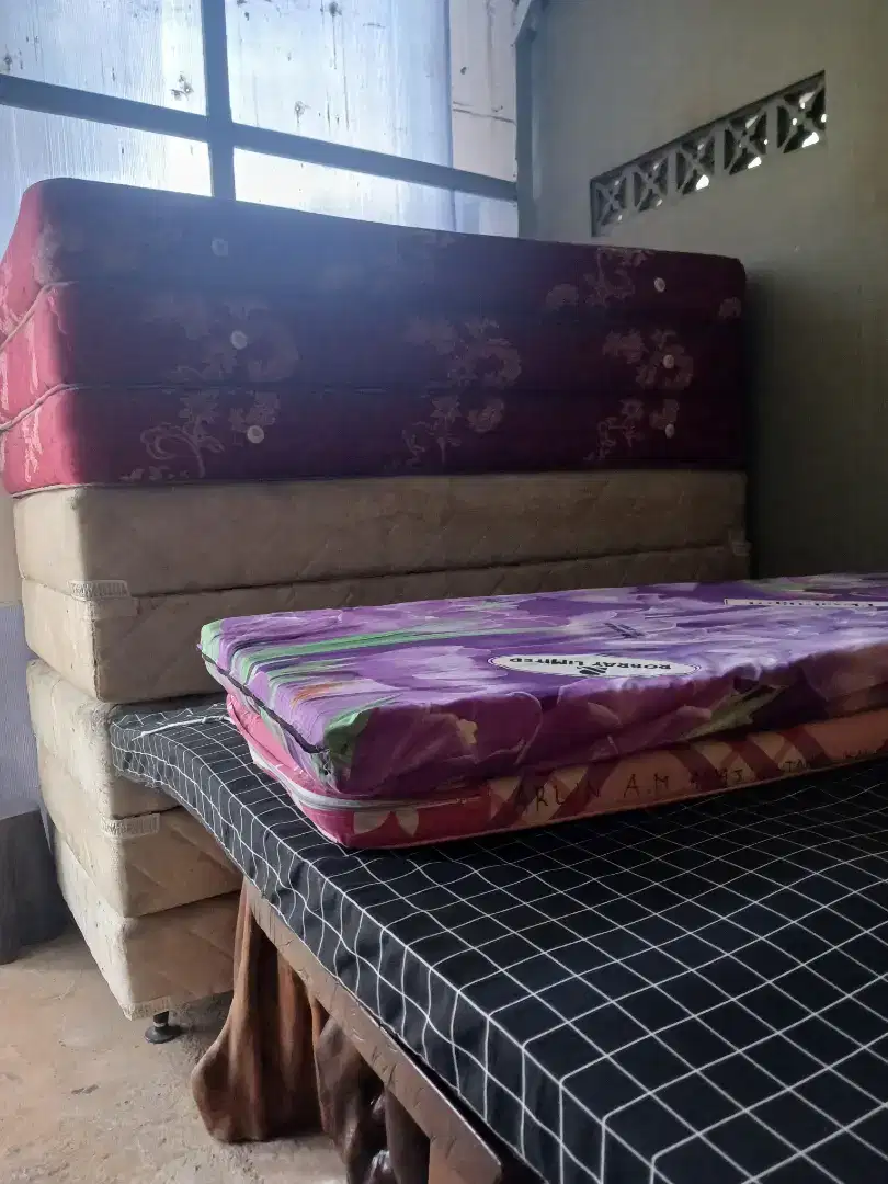 Dj springbed plus divan set atas bawah ok