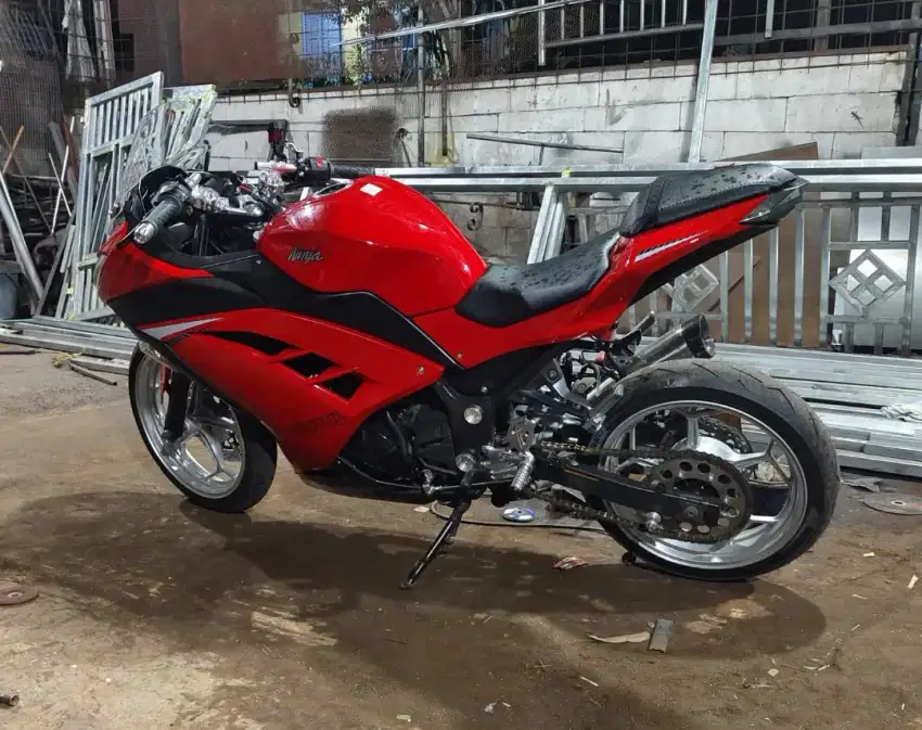 Kawasaki Ninja 250 Fi 2016 Ss lengkap Modip cakep