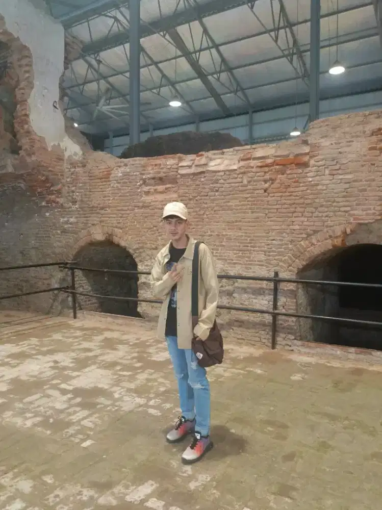 Cari pekerjaan apa ajh