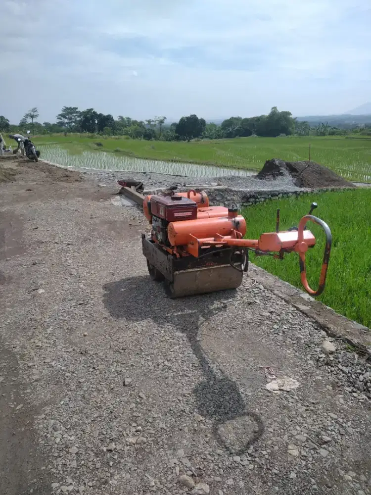 Molen cor Beton genset stamper kodok kuda tebang pohon Baby roler