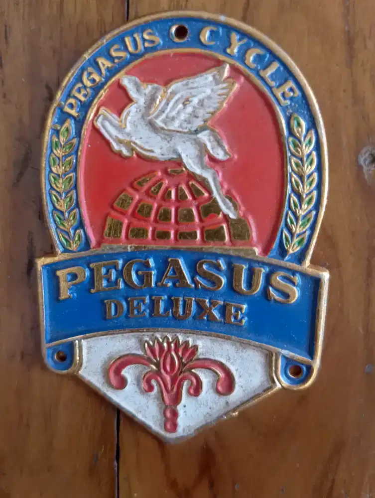 Emblem sepeda Pegasus Deluxe