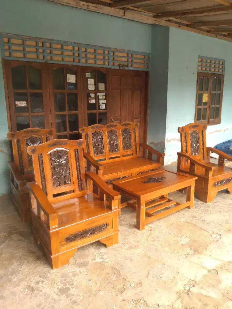 Kursi tamu kayu klasik modern kuat awet harga terjangkau