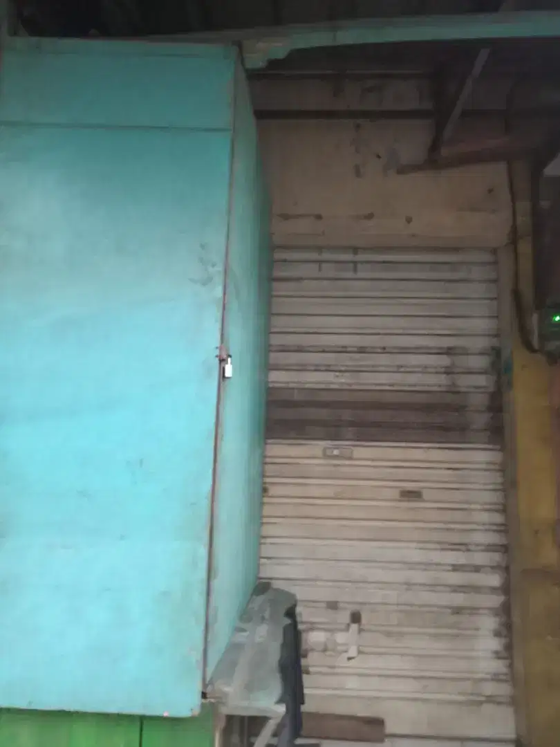 Kios pasar cibadak