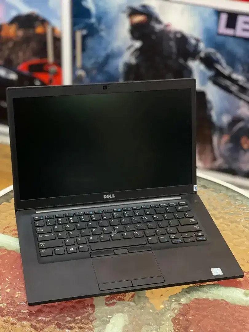 Dell. Latitude 7470