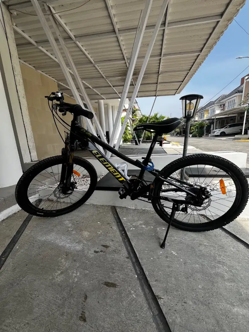 Sepeda Element Seattle 24 inchi preloved like new