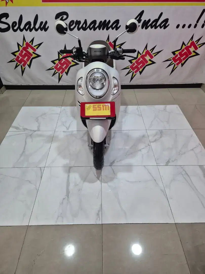 Scoopy prestige keyless iss new